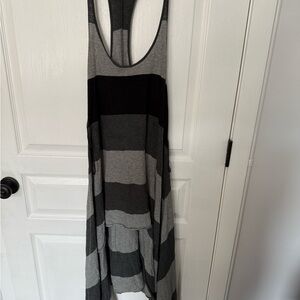 H&M Black and White Sleeveless Halter Sundress
